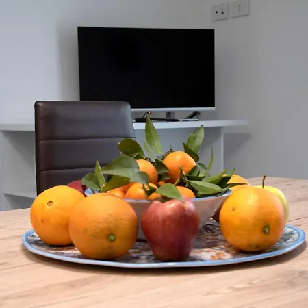 Apartament La Rosa Dell'etna - Santa Venerina